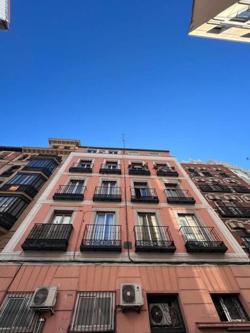 מדריד Punta Me Beautiful Apartment In Plaza Espana מראה חיצוני תמונה